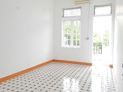 Bán nhà 2 tầng mặt phố Mê linh, Liên Bảo, Vĩnh yên, Vĩnh phúc. Giá chỉ 7,3 tỷ. LH: 098.991.6263 1