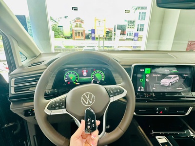 VOLKSWAGEN Viloran   Biệt thự di động không gian sống cho người thành đạt 2