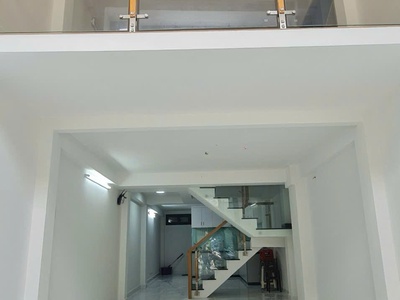 Bán gấp nhà mới xây   mặt tiền nội bộ 10M  LẠC LONG QUÂN, P.5, Quận 11, giá chỉ 9.3ty 3