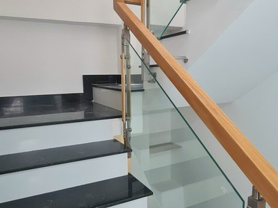 Bán gấp nhà mới xây   mặt tiền nội bộ 10M  LẠC LONG QUÂN, P.5, Quận 11, giá chỉ 9.3ty 4