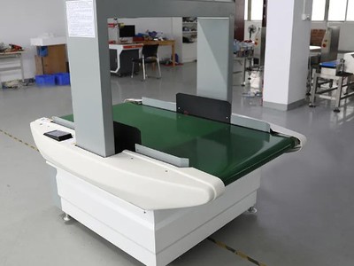 Máy Dò Kim Chất Lượng Cho Xưởng May 1