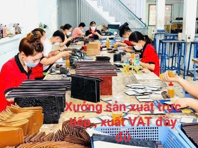 Xưởng Sản Xuất Và Bán Sỉ Ví Da Theo Mẫu 2
