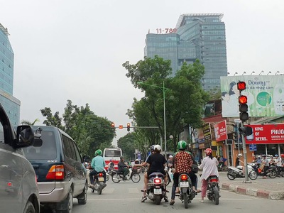 Cho thuê mặt bằng mặt phố hoàng quốc việt 0