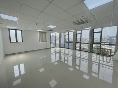Toà nhà swin tower 152 - 152a nguyễn văn đậu, p7, bt 1