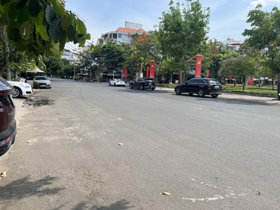 Cho Thuê Nhà Mặt Tiền Võ Liêm Sơn View Công Viên Gần TTTM AEON Q8 2