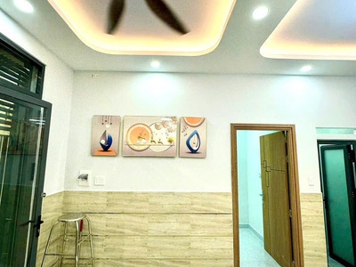 Nhà 1 lầu đúc 3 phòng ngủ nguyễn duy p12q8 2