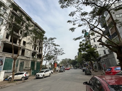 Hoàng như tiếp 25 tỷ 110m ô tô tránh kinh doanh cho thuê đỉnh,long biên 1