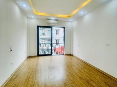 Bán nhà 2 mặt ngõ thông kinh doanh - trung tâm đống đa - ôtô 7 chỗ vào - trước nhà ô tô tránh - 4