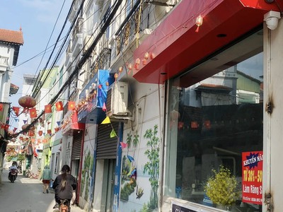 Cần t.i.ề.n bán gấp nhà phố lô góc 33m mt 11m, 2 thoáng - hiện đang kinh doanh phòng khám giá hơn 1