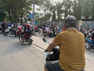 Bán đất mặt tiền 1,1ha đường bà điểm 4 1