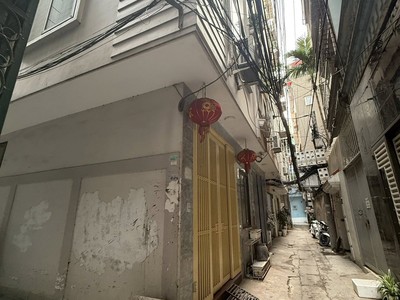 Bán nhà xuân đỉnh   50m    9.3 tỷ - 5m mt   lô góc - 2 thoáng 1