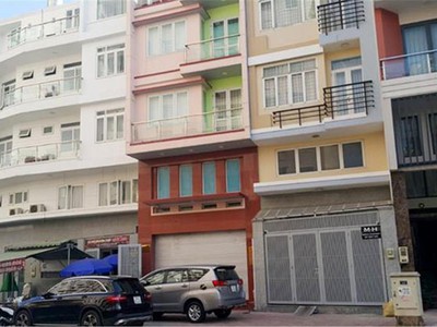 Bán nhà dòng tiền phố cầu giấy 10 phòng khép kín, sát ô tô tránh, dòng tiền 50tr  chào 16.4 tỷ 0