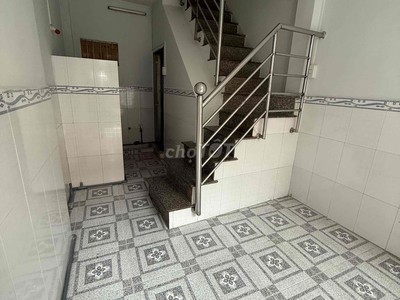 Nhà quận 8 hẻm 1/ đường bình đông giá tốt 2