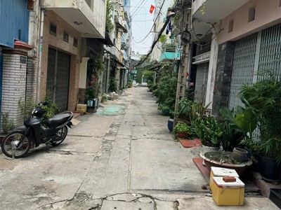 Bán nhà hẻm 766 cách mạng tháng 8   phường 7, tân bình  42m2 1