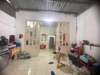 Cần bán gấp nhà gần vạn phúc city, rẻ hơn tt 15, hẻm 8m, 79m  vuông vức, giá ngộp chỉ 6 tỷ 1