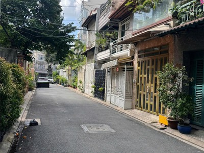 Bán nhà gần công viên nguyễn trọng tuyển   phường 1 tân bình   4x22 2
