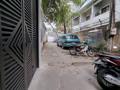 Cho thuê căn hộ mới kính koong 88 giải phóng 80m2 x 3 ngủ, 13 triệu 0