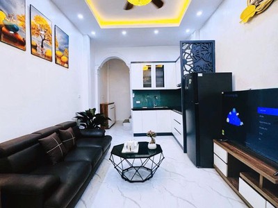 Cho thuê nhà ngõ quan nhân, 25m2 x 4 tầng, 3 ngủ, 3 wc, 10 triệu/tháng 0