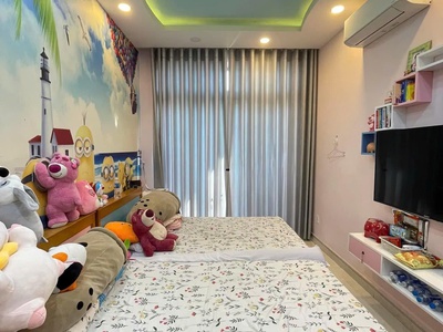 Hxh 5 tầng đẹp ở ngay, 79m2 nở hậu tài lộc, bàu cát, giá chỉ 10  tỷ còn tl 1