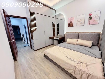 Bán nhà lô góc 2 thoáng - ngõ 144 quan nhân, 45m , 4 tầng vf3 qua nhà - giá 7 tỷ 1