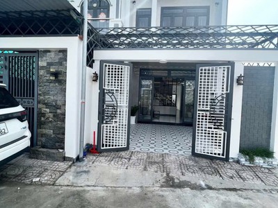 Chính chủ kinh doanh quán nhậu lỗ nặng bán nhanh căn nhà tâm huyết ở tphcm 0