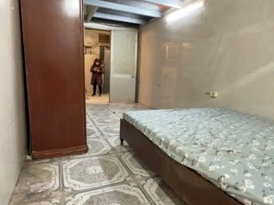 Chính chủ cho thuê nhà ở ngõ 9 nguyên hồng - ba đình - hà nội 2