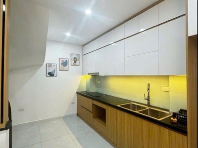 Bán nhà trần cung,52m ,5 tầng thang máy, lô góc, ngõ thông rộng, gần ôtô  giá 10.45 tỷ,dân xây ở 3