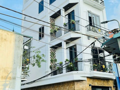 Căn góc 30m   5 tầng trục chính yên vĩnh kim chung hoài đức 0