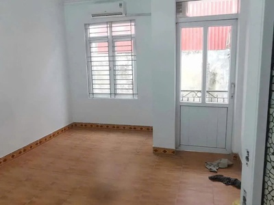 Cho thuê nhà riêng Thiên Lôi , Vĩnh Niệm . Sẵn điều hòa , nóng lạnh 2
