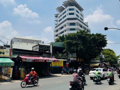 Mặt tiền khủng   vị trí vàng trung tâm bình thạnh  27 ung văn khiêm, phường 25, quận bình thạnh 0