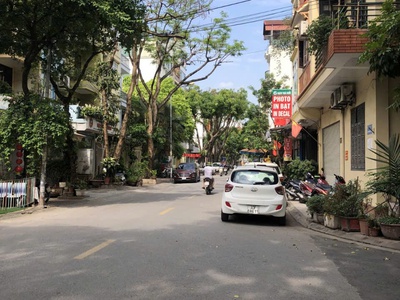 Bán nhà mặt phố bạch thái bưởi- văn quán - hà đông, 90 m2, 6 tầng tm, giá 27 tỷ. 0