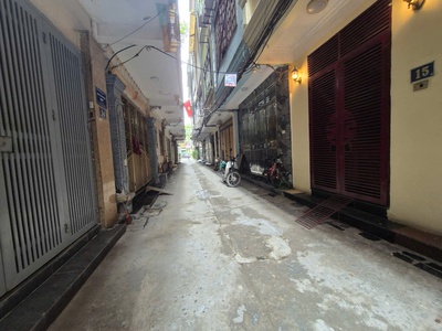 Siêu hiếm nhà phân lô oto đỗ cửa đường Giải Phóng gần BV Bạch Mai, ĐH Bách - Kinh - Xây. 2