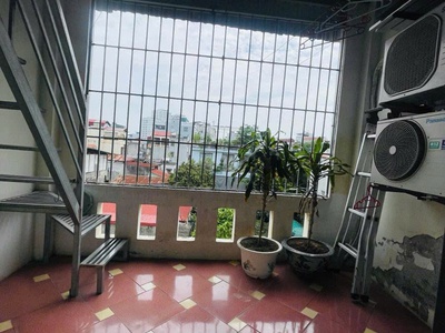 : bán nhà khuất duy tiến  - ô tô tải đỗ cửa - thang máy- nhà đẹp full nội thất 35m giá chỉnh 10 tỷ 2