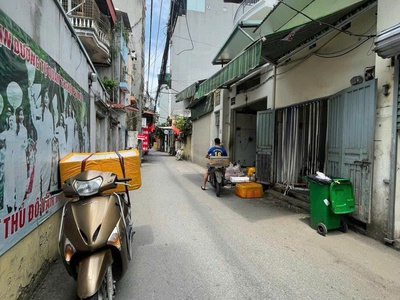 : bán nhà khuất duy tiến  - ô tô tải đỗ cửa - thang máy- nhà đẹp full nội thất 35m giá chỉnh 10 tỷ 3