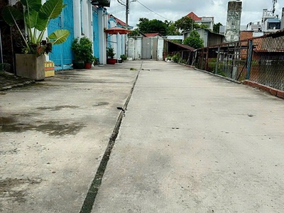 Hot-- bán nhà 3 tầng - ngay tỉnh lộ 10 - 68m2   4 17m  - hxh- nhỉnh 4 tỷ. 2