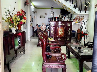 Hot-- bán nhà 3 tầng - ngay tỉnh lộ 10 - 68m2   4 17m  - hxh- nhỉnh 4 tỷ. 1