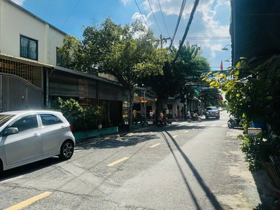 Bán nhà mt nguyễn mỹ ca ph hiệp tân. dt 4x19m c4. shr đường 12m. gần chợ giá 8,9 tỷtl 2