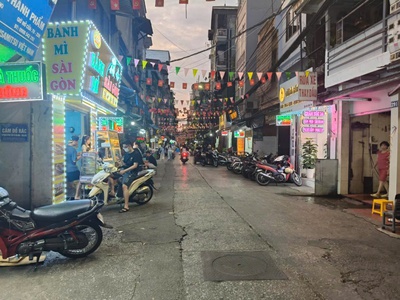 Bán nhà mặt phố phúc tân hoàn kiếm.vị trí kim cương 3 phút ra hồ gươm, sát phố cổ trung tâm ẩm thực 2