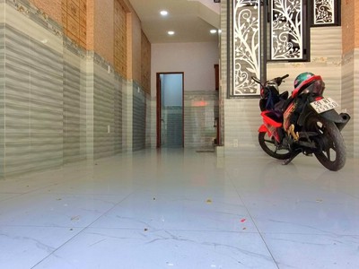 Bán nhà lô góc quận 10   dt 4 13m nở hậu 8m   giá nhỉnh 6 tỷ 1