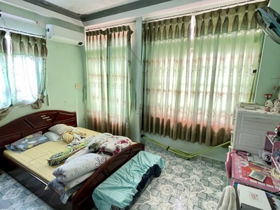Bán gấp nhà mặt tiền đường lê sao tân phú 96m2 ,4 tầng nhỉnh 8 tỷ 3