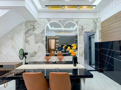Bán nhà Siêu phẩm 4 phòng ngủ Trần Xuân Soạn, Phường Tân Hưng, Quận 7.      Phường gần Trung tâm SG 5