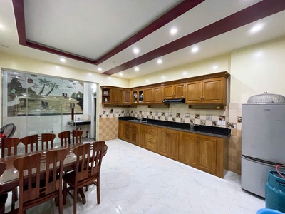 Bán nhà 4 tầng 90m2 phố Thư Trung, tuyến 2 đường Tô Vũ, Văn Cao, Hải Phòng 1