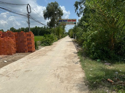 1700m2 đất vườn ấp 7 xã Lương Hòa , Bến Lức, Long An giá 4 tỷ 4