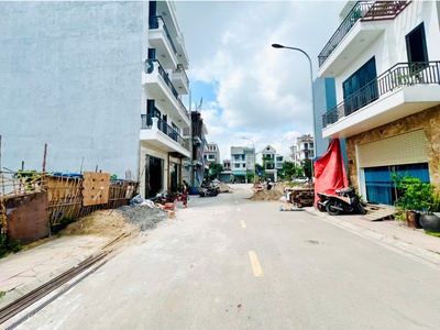 Mrs Tâm Bán TĐC Kiến Thiết, Sở Dầu, Hồng Bàng, Hải Phòng. Giá 65tr/m2 HOT 2