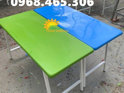Bàn bán nguyệt mầm non, ghế nhựa tay vịn mầm non nhập khẩu 4
