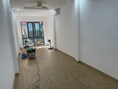 Phân lô Đào Tấn 42m2 x 5 tầng - 2 mặt ngõ - Ô tô đỗ cửa - Gần Lotte. 0