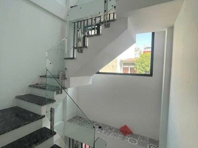 Phân lô Đào Tấn 42m2 x 5 tầng - 2 mặt ngõ - Ô tô đỗ cửa - Gần Lotte. 2
