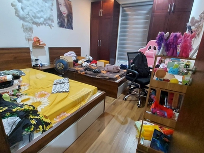 Bán chung cư CT12 Văn Phú 70m2, 2 ngủ, 2 vs nội thất vip chỉ 4.x tỷ 3