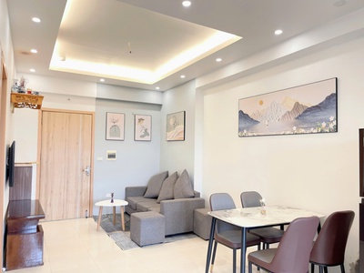 Chính chủ cần bán căn hộ chung 65m2, ban công hướng Nam  2 tỷ 420tr 0