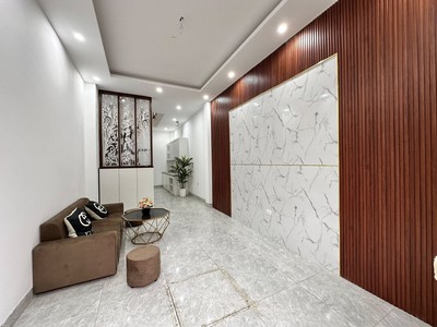 BÁN NHÀ ĐẠI MỖ NAM TỪ LIÊM 36m 7,3 TỶ 5 TẦNG MT 6,4m. Ngõ thông rộng, nhầ đẹp ở ngay, ô tô qua cổng. 1
